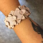 Iris Nijenhuis laser cut cuff nude - Iris Nijenhuis sieraden, ontworpen in Amsterdam