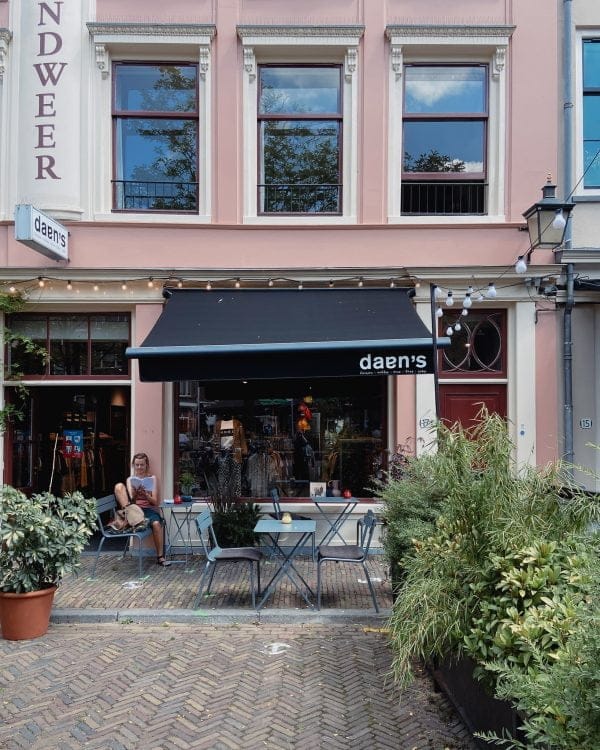 IMG 2371 e1593332340561 - Wandelen door de mooiste straten van Utrecht