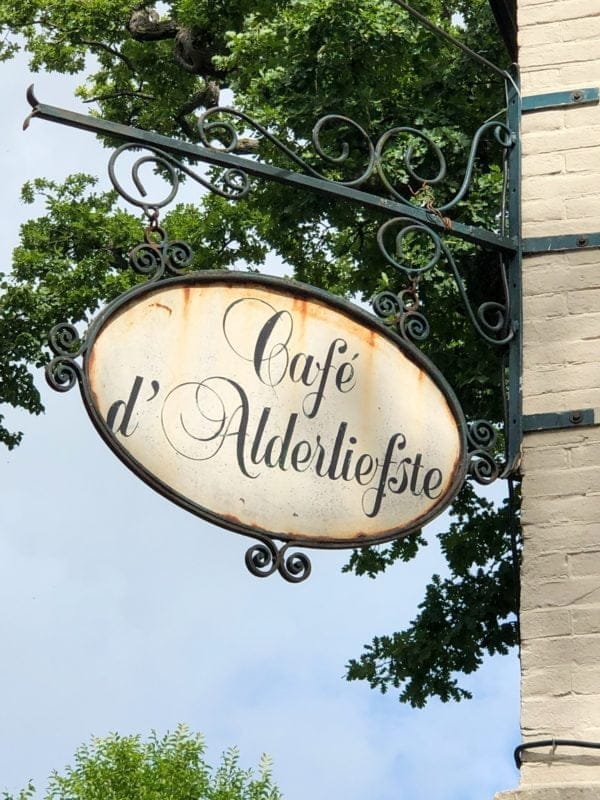 Café d 'Alderliefste-bergen-centrum