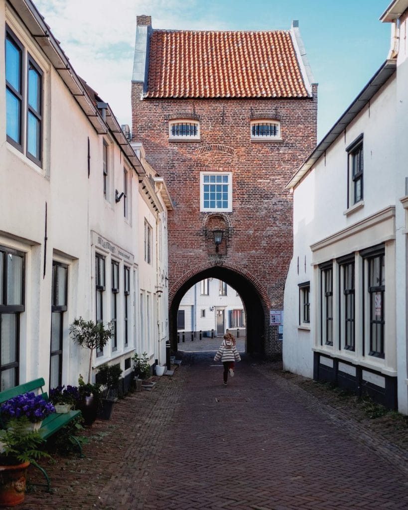 79464697 174902847082991 3385893601009327345 n 819x1024 1 - Vestingsteden in Nederland, de mooiste op een rij