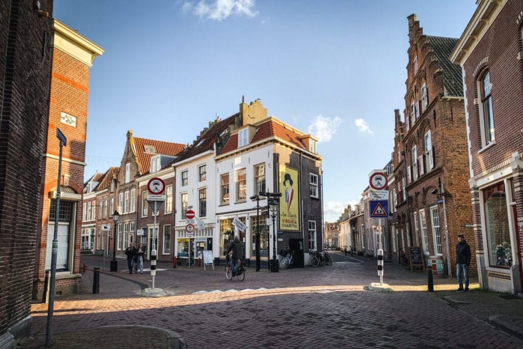 IMG 9372 min scaled e1618410764735 1 - Vestingsteden in Nederland, de mooiste op een rij