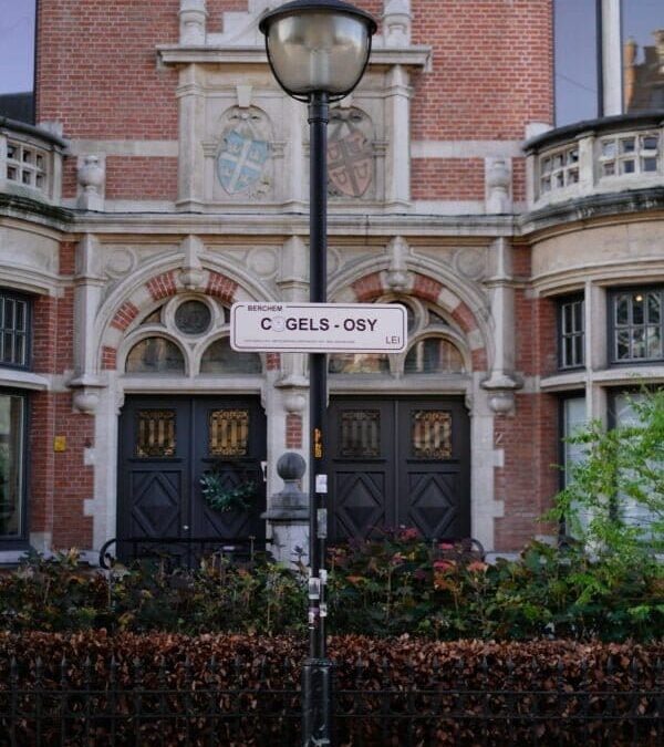 Cogels Osylei, de meest fotogenieke straat in de wijk Zurenborg, Antwerpen