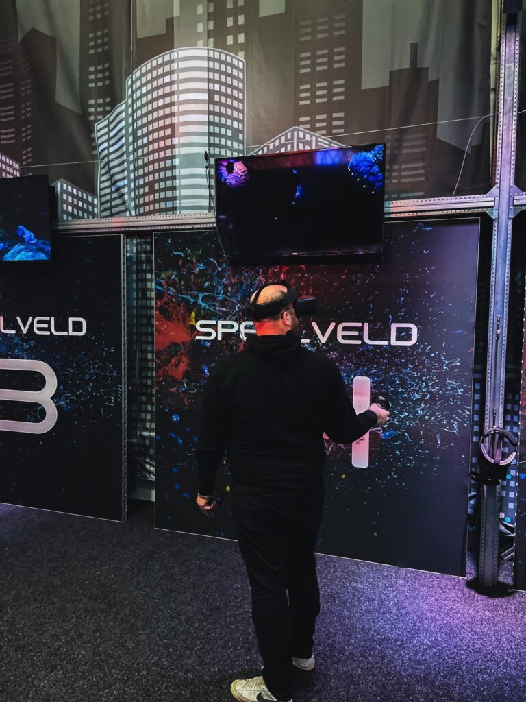 IMG 4489 scaled 1 - Met De Proefzaak en The VR Room is Amersfoort een nieuwe hotspot rijker