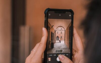 Praktische tips om je telefoonbatterij te sparen op reis