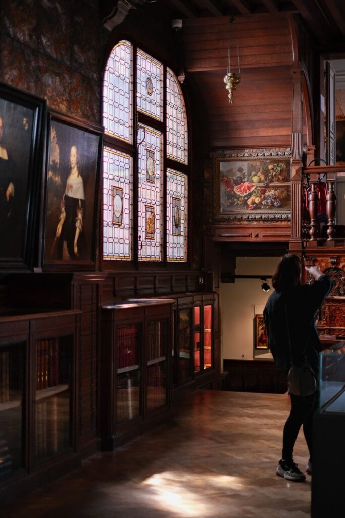 Museum Mayer van den Bergh