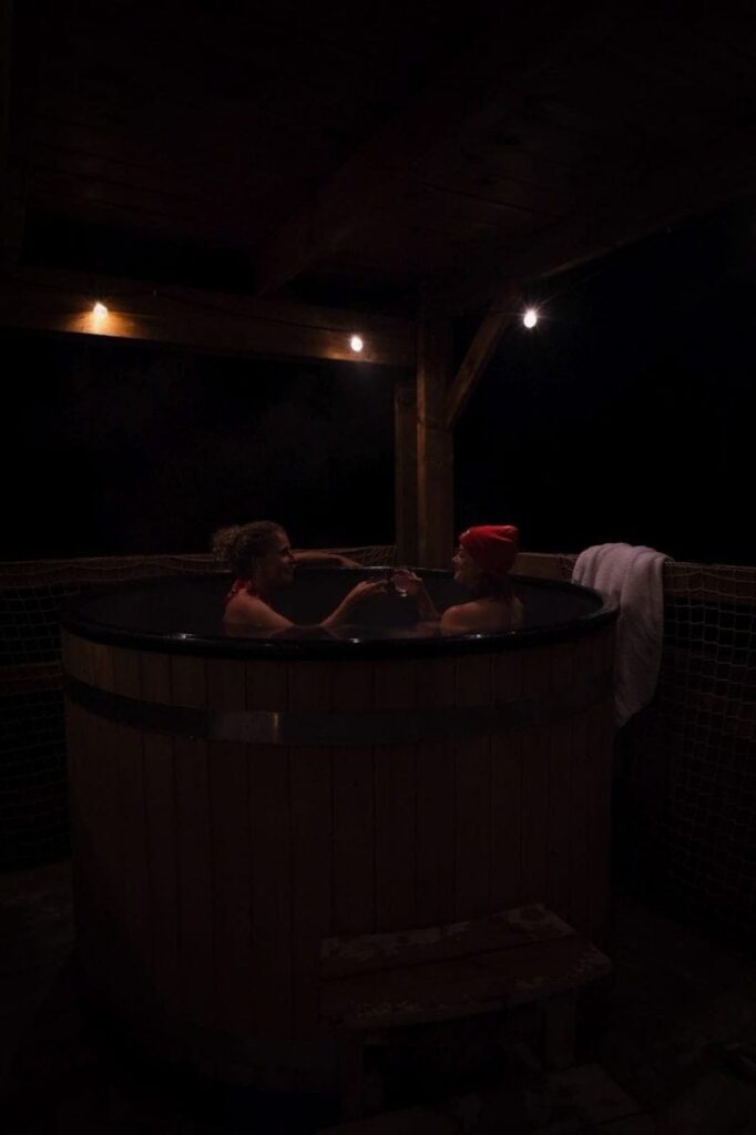 Nutchel Cabin met hottub