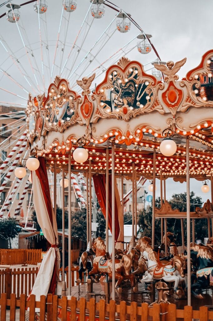 Draaimolen bij Fairyland - Malta