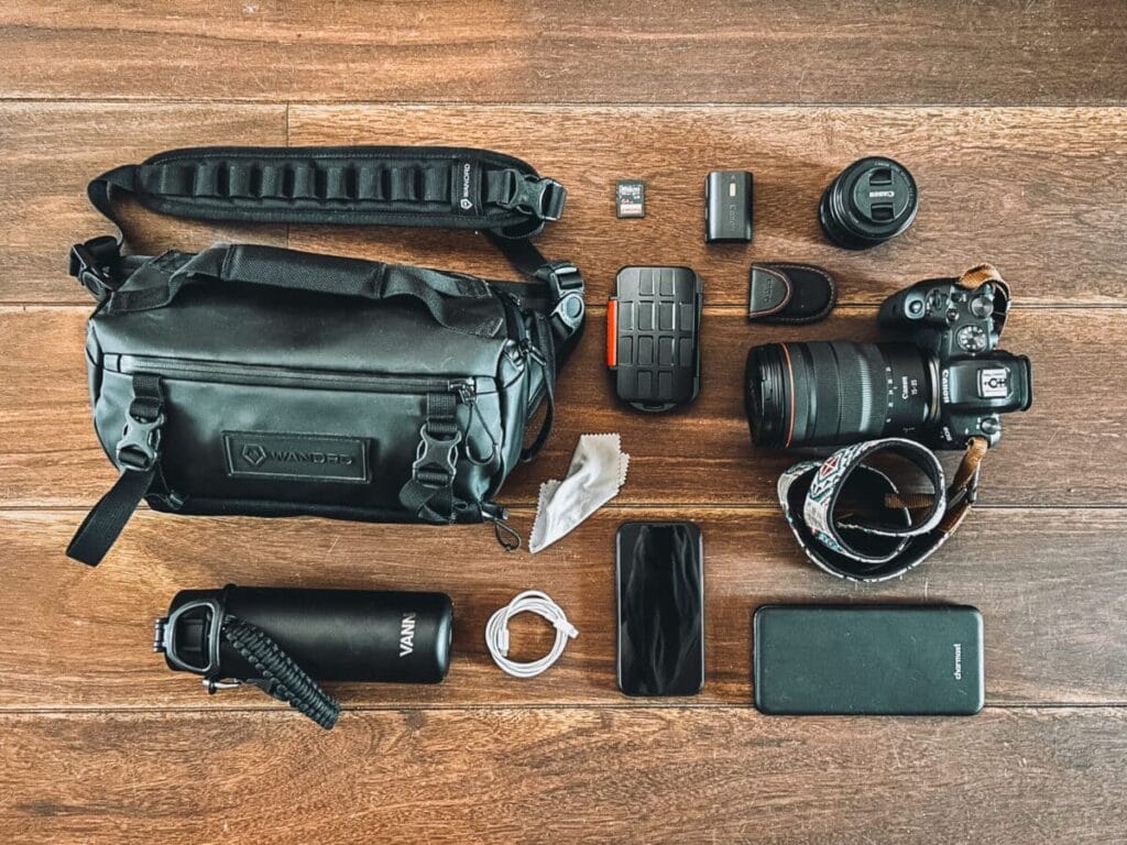 Wandrd sling cameratas @jeanine.verbraak5 - REVIEW: stedentrip met de Wandrd ROGUE Sling cameratas