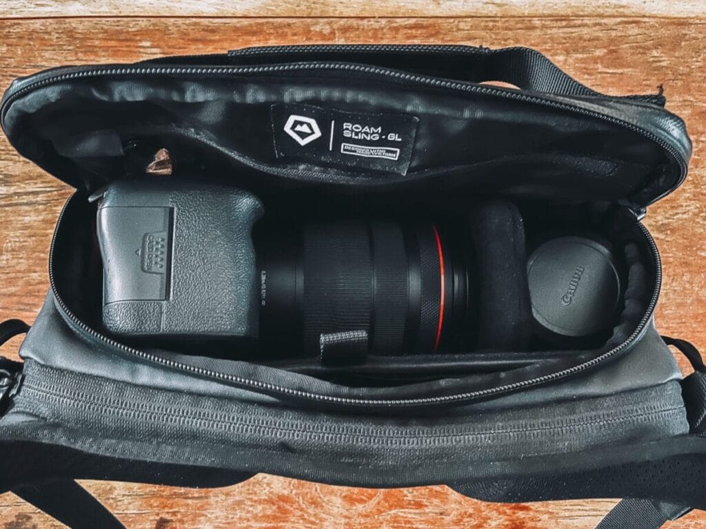 Wandrd sling cameratas @jeanine.verbraak6 scaled e1705064193952 1 - REVIEW: stedentrip met de Wandrd ROGUE Sling cameratas