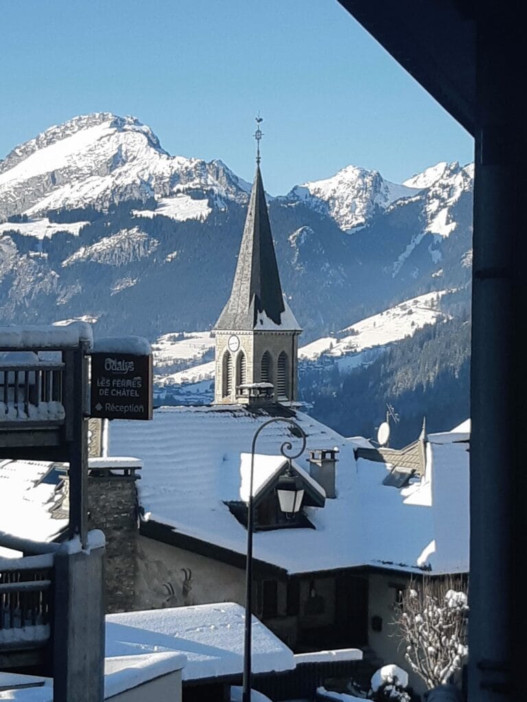 Église Saint-Laurent de Châtel