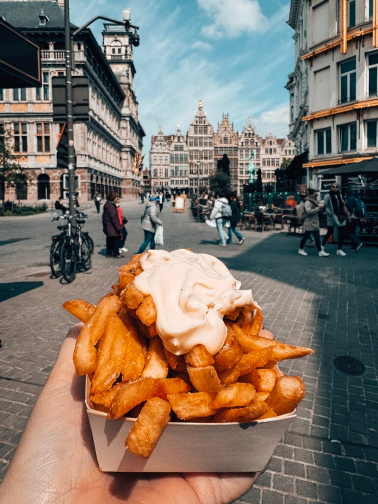 Frietje in Antwerpen - Frituur no. 1