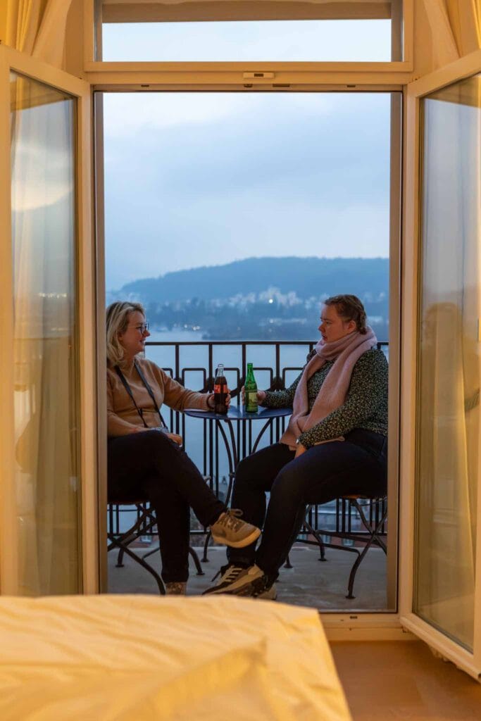 Stedentrip Luzern - Uitzicht Art Deco Hotel Montana balkon
