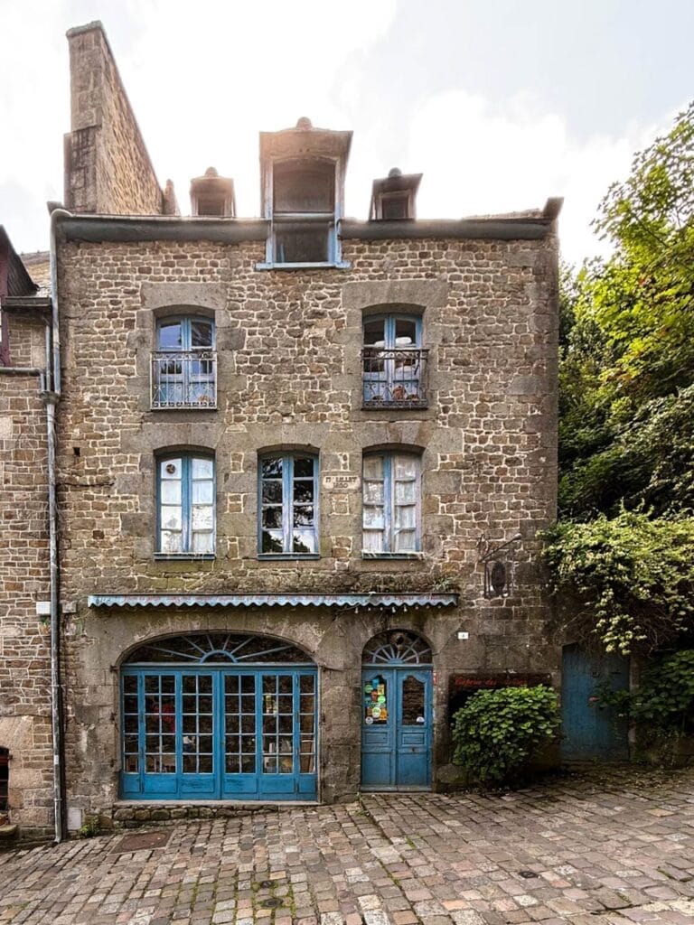 Is Dinan een leuke stad?