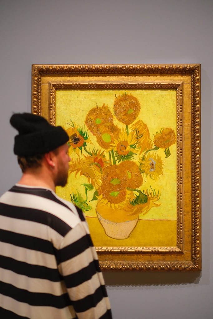 GEEL Van Gogh Museum Zonnebloemen - Must see Tentoonstellingen in Amsterdam - 2026