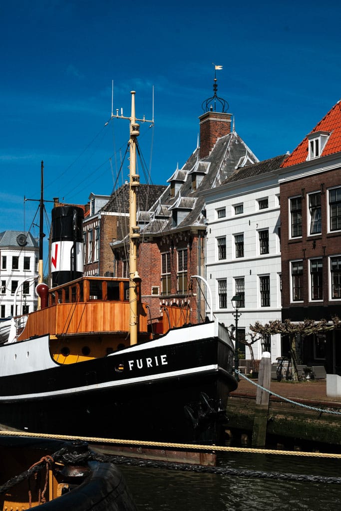 Metrolijn B - Maassluis - Furie