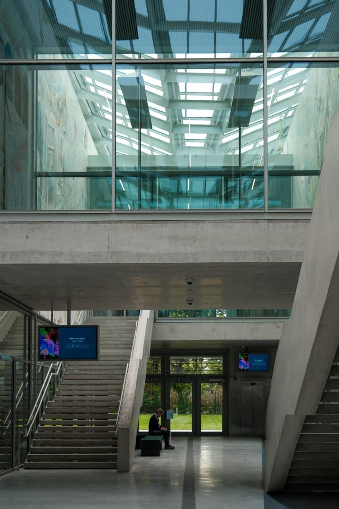 BRUSK Entreehal - BRUSK, eindelijk een modern museum in Brugge