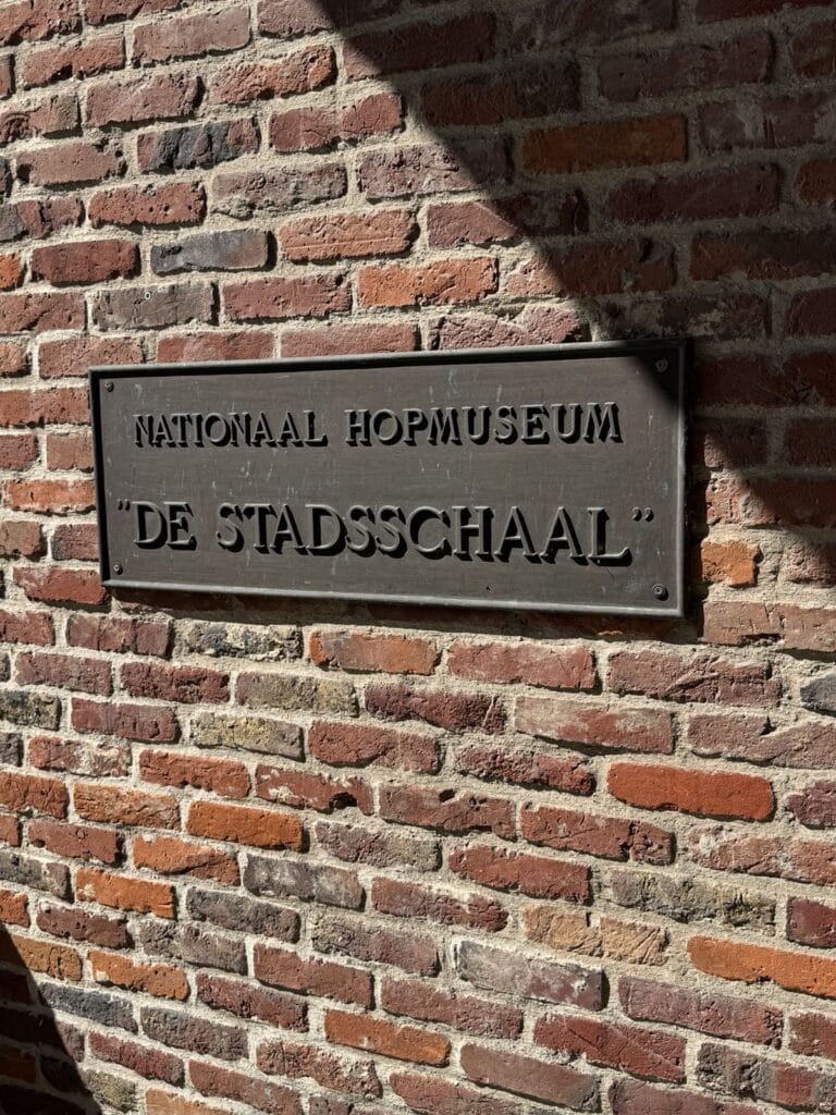 Hopmuseum - HOPfietstocht door de Westhoek: langs UNESCO-biererfgoed en WOI-geschiedenis