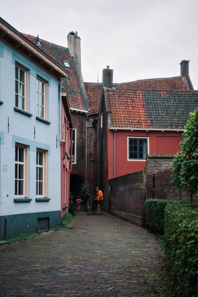 Hofjes Zutphen - Stedentrip Zutphen: wat te doen, zien, eten en waar te slapen?