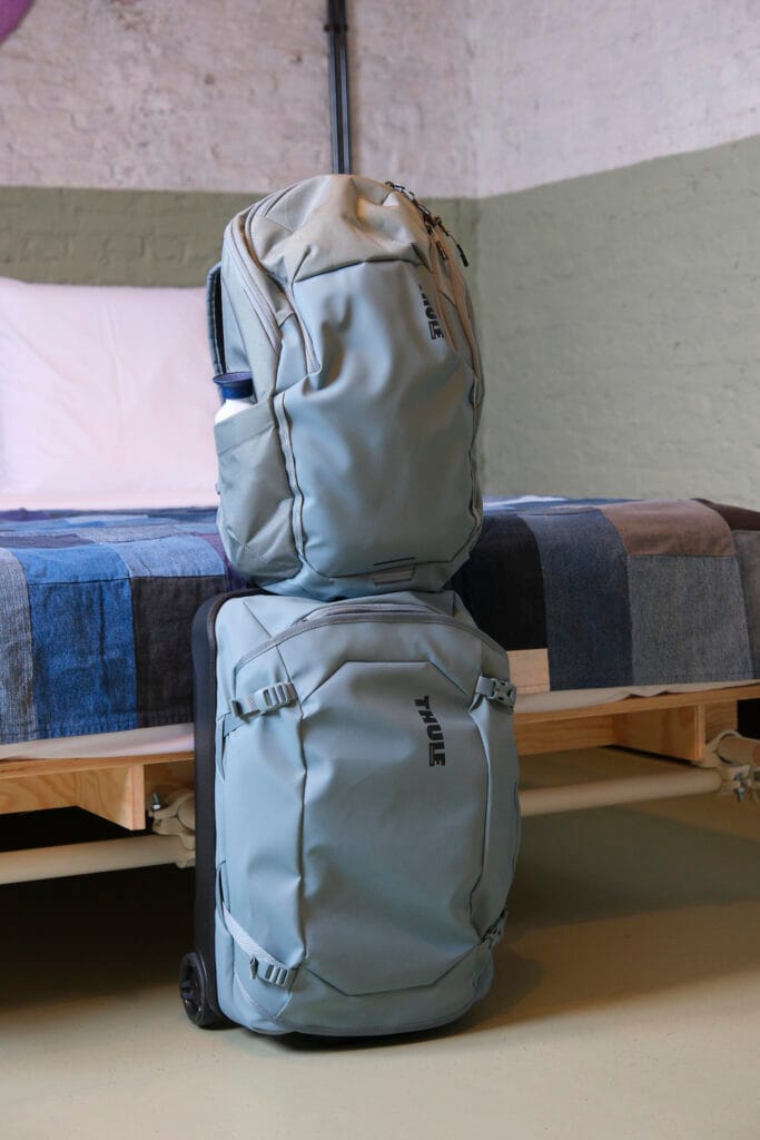 Thule Chasm stapelen - Thule Chasm review: backpack, packing cubes en duffel trolley getest