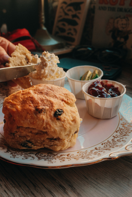 Dottys Vintage Tearoom Staithes scones - North Yorkshire in 4 dagen: wandelen en roadtrippen